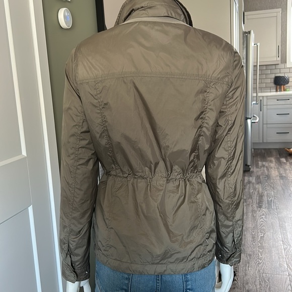 Geox Respira Lightweight Jacket - Picture 10 of 17